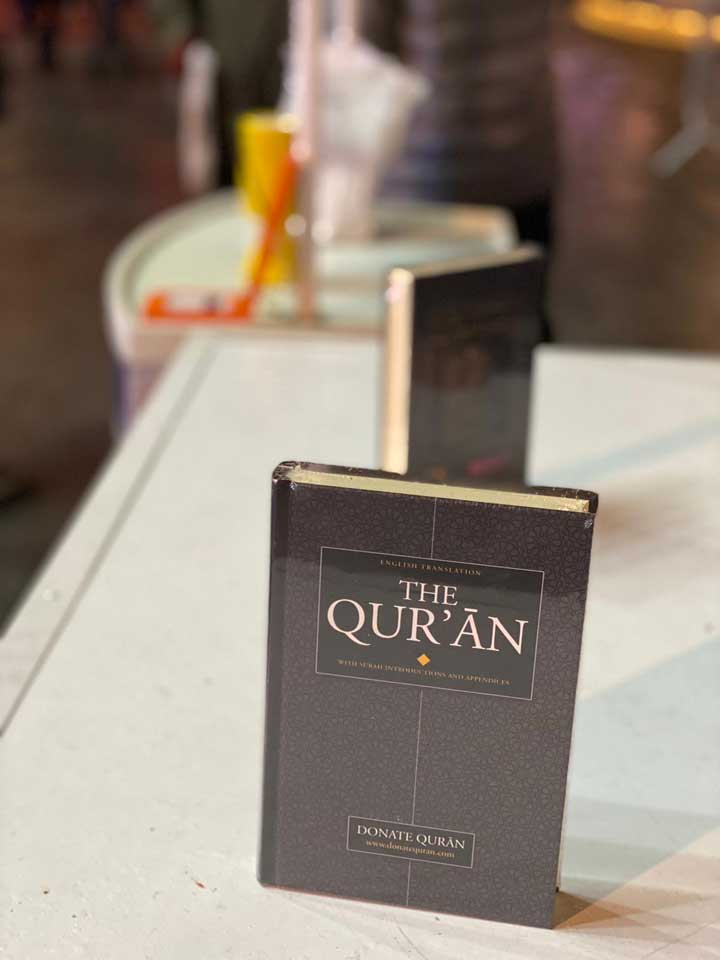 Quran Distribution